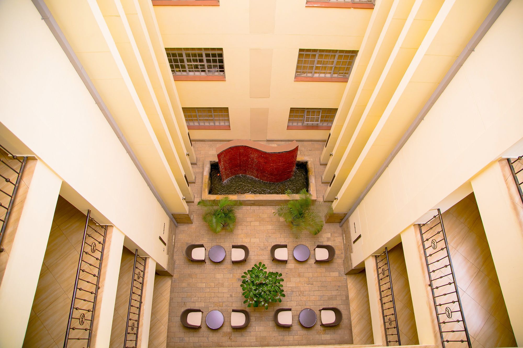 Batians Apartment Hotel Nairobi Exterior photo